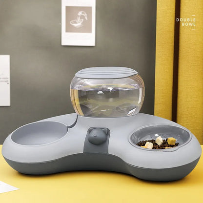 2-in-1 Futternapf für Haustiere mit Automatischem Wasserspender und Rutschfestem Design