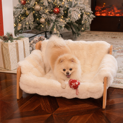 Luxuriöses, erhöhtes Hundebett aus Massivholz