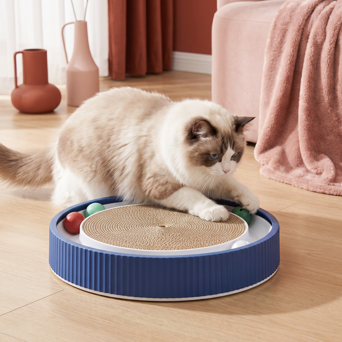 Interaktives Kratzbrett für Katzen mit Rollenden Bällen und Entspannungsbereich
