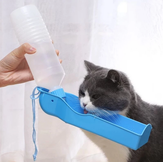 Tragbare Trinkflasche für Hunde mit Integriertem Napf – Ideal für Unterwegs