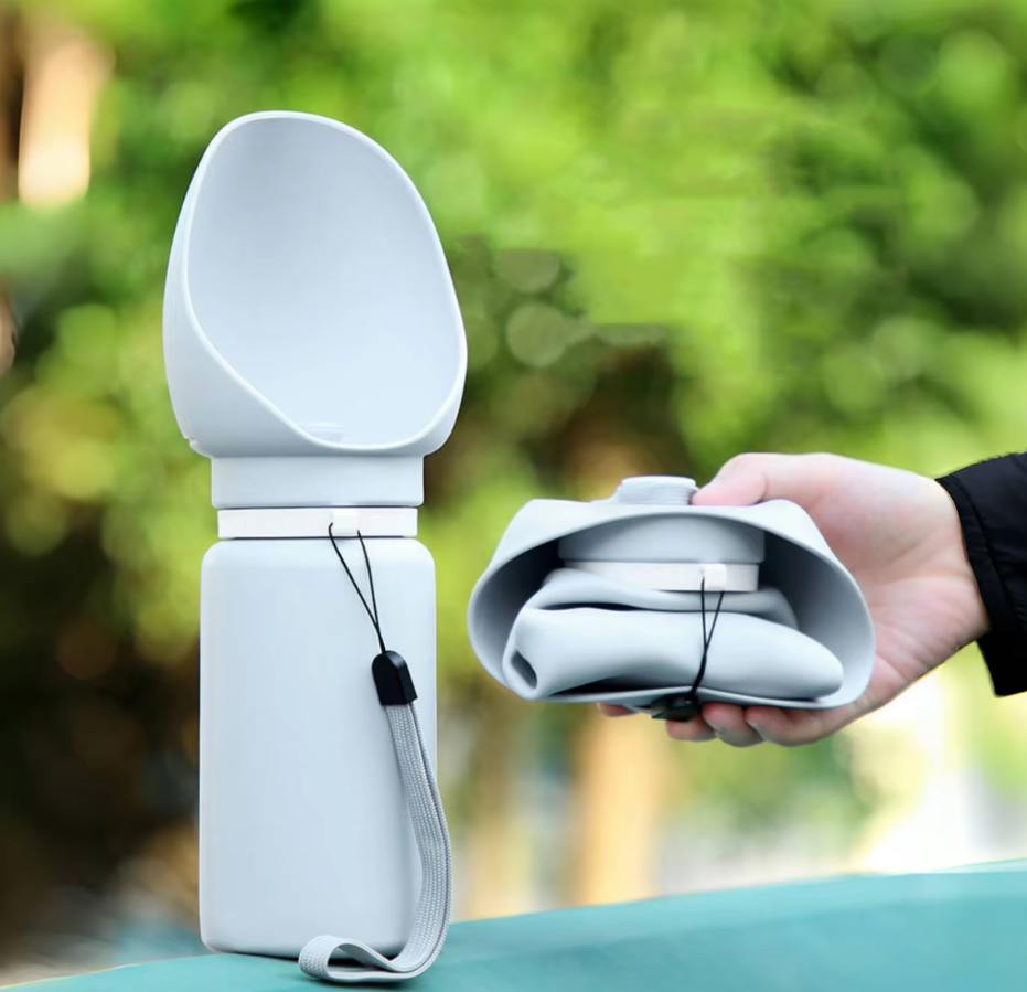 Faltbare Wasserflasche Für Haustiere Mit Integriertem Napf