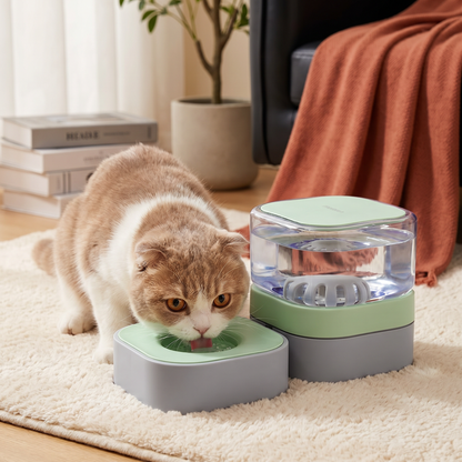 Automatischer Tragbarer Wasserspender für Katzen